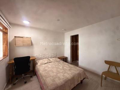 Casa de 3 alcobas en venta en Belen Rosales, Medellín, 194 m² · foto 9 de 13