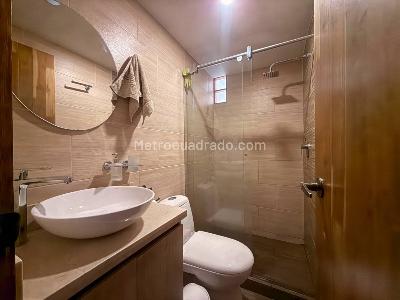 Casa de 3 alcobas en venta en Belen Rosales, Medellín, 194 m² · foto 12 de 13