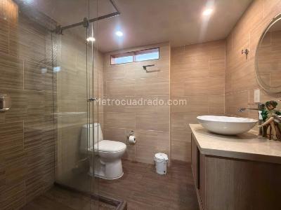 Casa de 3 alcobas en venta en Belen Rosales, Medellín, 194 m² · foto 13 de 13