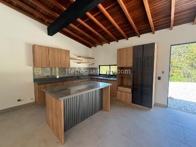 Casa en Arriendo, Vereda El Tablazo, Rionegro