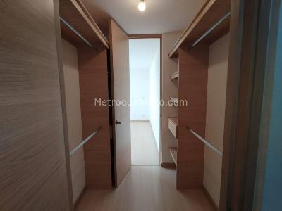 Apartamento de 2 alcobas en arriendo en Loma Del Esmeraldal, Envigado, 84 m² · foto 14 de 20
