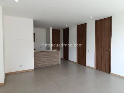 Apartamento de 1 alcoba en venta en Loma Del Escobero, Envigado, 62 m² · foto 7 de 20