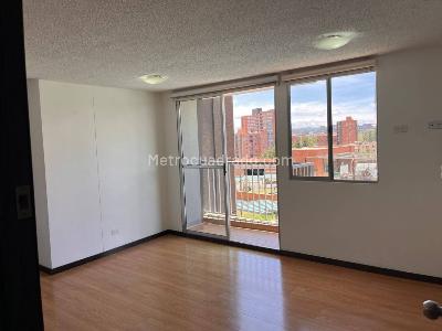 Apartamento de 2 alcobas en venta en Ojo De Agua, Rionegro, 52 m² · foto 2 de 12