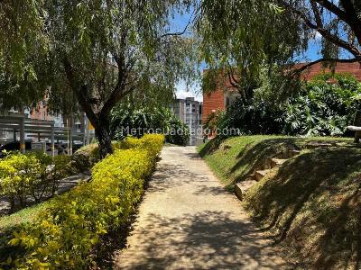 Apartamento de 2 alcobas en venta en Ojo De Agua, Rionegro, 52 m² · foto 10 de 12