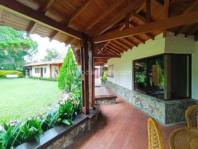 Casa de 5 alcobas en venta en Gualanday, Rionegro, 870 m² · foto 3 de 20