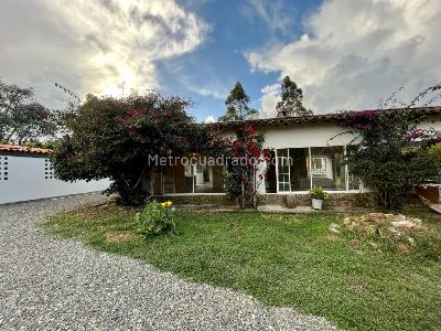 Casa de 3 alcobas en venta en Rionegro, Rionegro, 1800 m² · foto 7 de 20