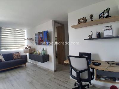 Apartamento de 2 alcobas en venta en Centro, Rionegro, 59 m² · foto 14 de 20