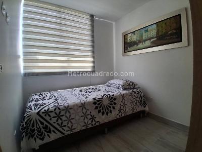 Apartamento de 2 alcobas en venta en Centro, Rionegro, 59 m² · foto 20 de 20