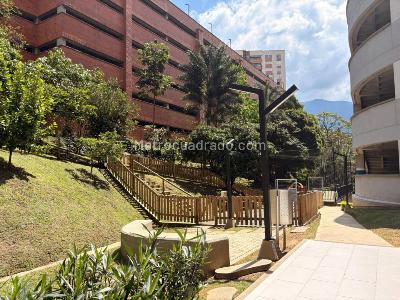 Apartamento en venta en Camino Verde, Envigado · foto 19 de 20