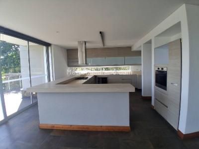 Casa de 4 alcobas en venta en Vereda El Tablazo, Rionegro · foto 2 de 20