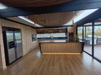 Casa de 4 alcobas en venta en Llano Grande, Rionegro, 1500 m² · foto 3 de 20