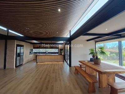 Casa de 4 alcobas en venta en Llano Grande, Rionegro, 1500 m² · foto 7 de 20