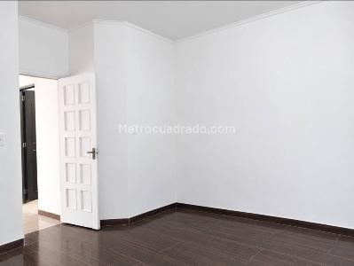 Casa de 5 alcobas en venta en Prado, Medellín, 367 m² · foto 13 de 20