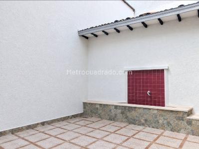 Casa de 5 alcobas en venta en Prado, Medellín, 367 m² · foto 19 de 20