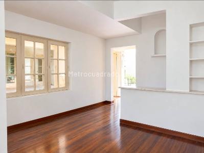 Casa de 5 alcobas en venta en Prado, Medellín, 367 m² · foto 5 de 20