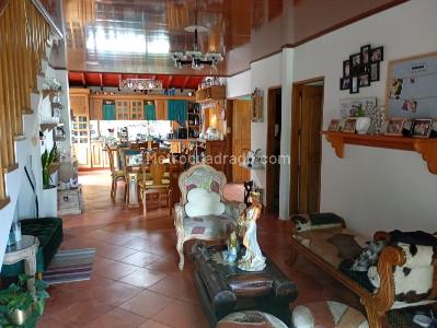 Casa de 4 alcobas en arriendo en Llano Grande, Rionegro · foto 10 de 18