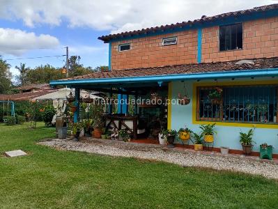 Casa de 4 alcobas en arriendo en Llano Grande, Rionegro · foto 15 de 18