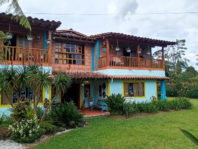 Casa en Arriendo, Llano Grande, Rionegro