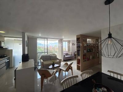 Apartamento de 2 alcobas en venta en Loma Del Esmeraldal, Envigado · foto 4 de 18