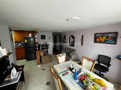 Apartamento de 3 alcobas en venta en Marsella Bavaria, Bogotá, 57 m² · foto 3 de 20