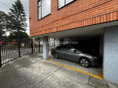 Apartamento de 3 alcobas en venta en Marsella Bavaria, Bogotá, 57 m² · foto 7 de 20