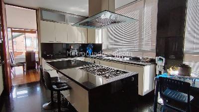 Apartamento de 4 alcobas en venta en Chico San Patricio, Bogotá, 234 m² · foto 4 de 20