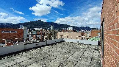 Apartamento de 4 alcobas en venta en Chico San Patricio, Bogotá, 234 m² · foto 10 de 20