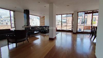 Apartamento de 4 alcobas en venta en Chico San Patricio, Bogotá, 234 m² · foto 6 de 20