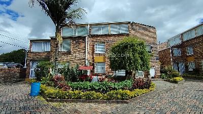 Casa de 3 alcobas en venta en Guicani, Bogotá, 148 m² · foto 3 de 20