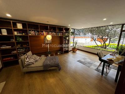 Apartamento en venta en Chico La Cabrera, Bogotá · foto 2 de 20