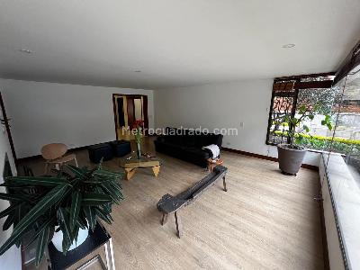 Apartamento en venta en Chico La Cabrera, Bogotá · foto 3 de 20