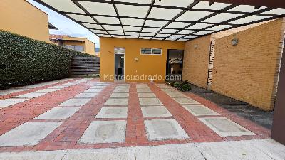 Casa de 4 alcobas en venta en Condominio Villa Los Pinos, Cajicá, 234 m² · foto 20 de 20