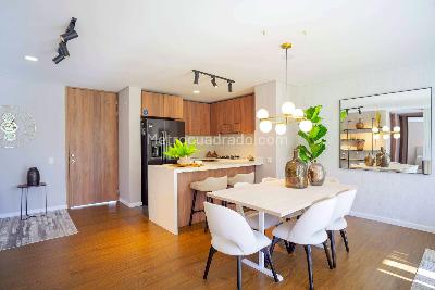 Apartamento de 3 alcobas en venta en San Jose De Usaquen, Bogotá, 96 m² · foto 2 de 3