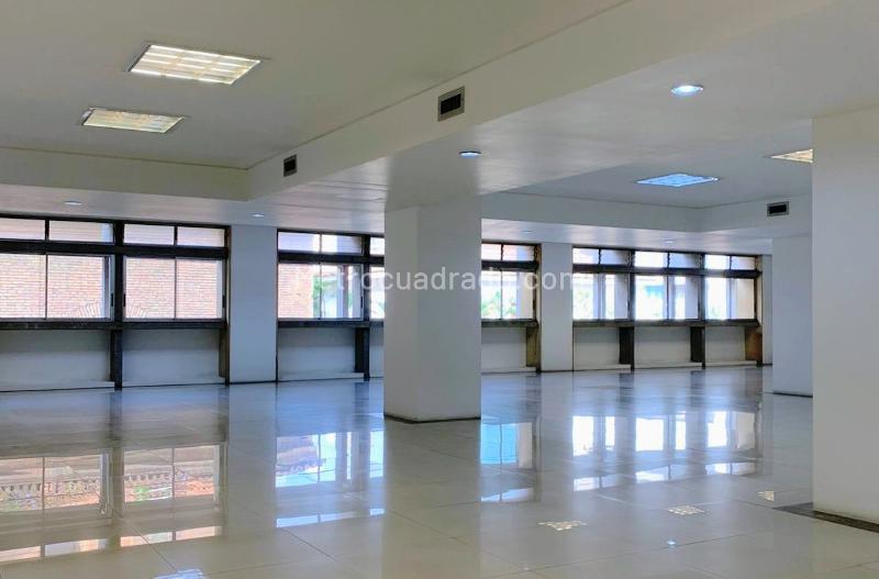 Oficina en Arriendo, Cali, Cali - Más