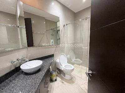 Apartamento en venta en Chico, Bogotá · foto 9 de 12