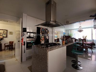 Apartamento en venta en Quintas De Santa Barbara, Bogotá · foto 8 de 19