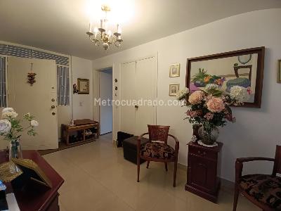 Apartamento en venta en Quintas De Santa Barbara, Bogotá · foto 9 de 19