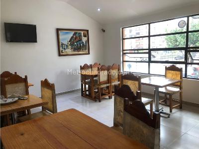 Casa de 3 alcobas en venta en Santa Barbara, Bogotá, 336 m² · foto 4 de 16