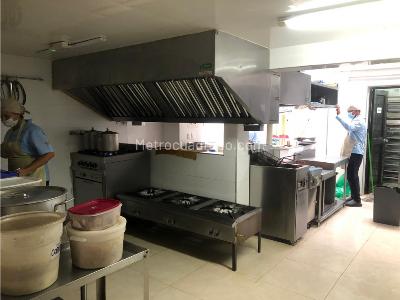 Casa de 3 alcobas en venta en Santa Barbara, Bogotá, 336 m² · foto 12 de 16