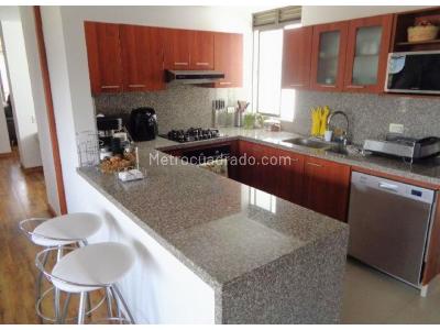 Apartamento de 3 alcobas en venta en Colina Campestre, Bogotá, 144 m² · foto 3 de 12