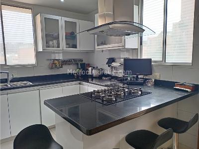 Casa de 3 alcobas en venta en Bosques De Provenza, Bogotá, 165 m² · foto 10 de 20