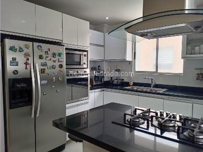 Casa de 3 alcobas en venta en Bosques De Provenza, Bogotá, 165 m² · foto 11 de 20