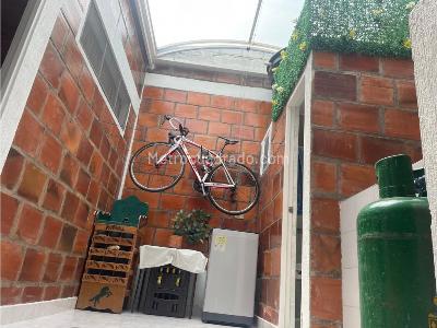 Casa de 3 alcobas en venta en Brisas De Girardot, Girardot, 72 m² · foto 10 de 20