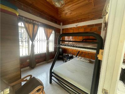 Casa de 3 alcobas en venta en Brisas De Girardot, Girardot, 72 m² · foto 16 de 20