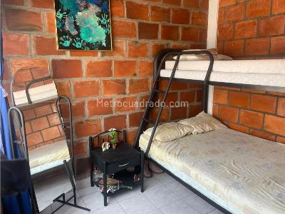 Casa de 3 alcobas en venta en Brisas De Girardot, Girardot, 72 m² · foto 17 de 20