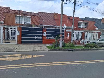 Casa de 4 alcobas en venta en La Floresta, Bogotá, 170 m² · foto 2 de 20
