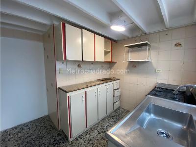 Casa de 4 alcobas en venta en Minuto De Dios, Bogotá, 94 m² · foto 3 de 19