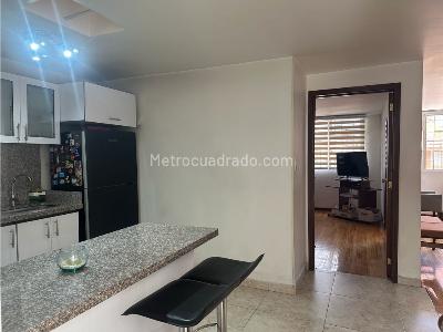 Casa de 5 alcobas en venta en San Jorge Central, Bogotá, 247 m² · foto 4 de 20