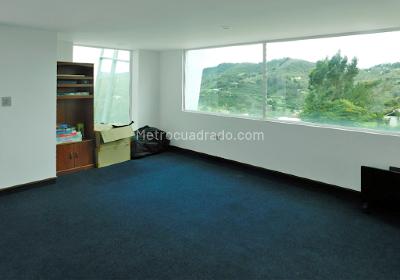 Casa de 4 alcobas en venta en La Calera, La Calera, 500 m² · foto 12 de 20