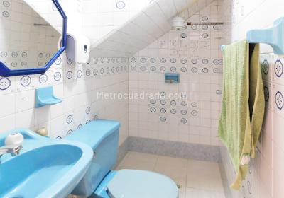 Casa de 5 alcobas en venta en La Serafina, Bogotá, 234 m² · foto 9 de 20